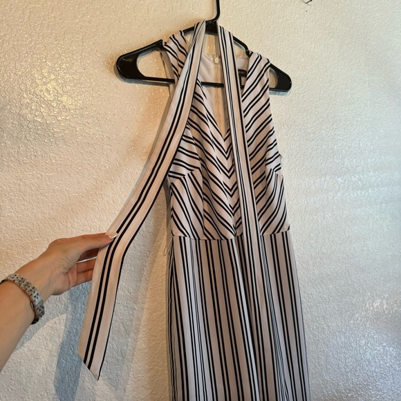 Banana Republic white jumpsuit size 0 - Picture 2 of 4